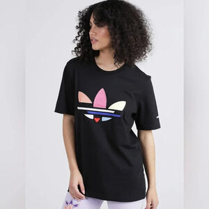 Adidas  Shattered Trefoil T-Shirt, size Youth 18 (Small)